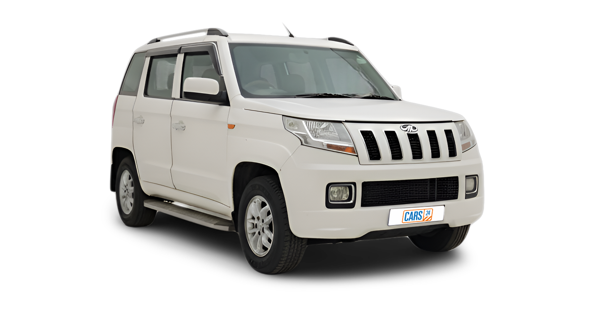 Mahindra TUV300-img